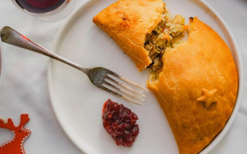 Christmas: Baked to Taste: Turkey, Bacon & Cranberry Pasty GF