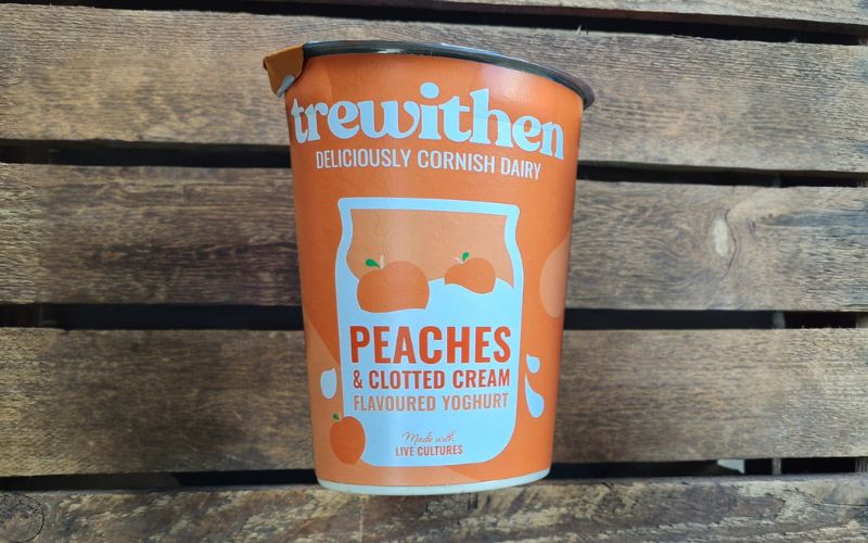 Trewithen Dairy Peaches & clotted cream yoghurt 500g