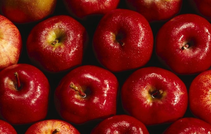 Apples: Red Delicious (per kg)
