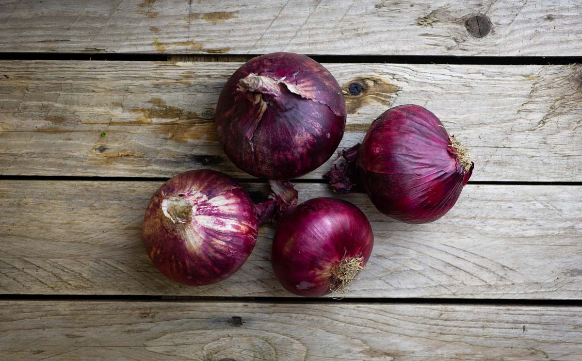 Onions: Red-Per KG
