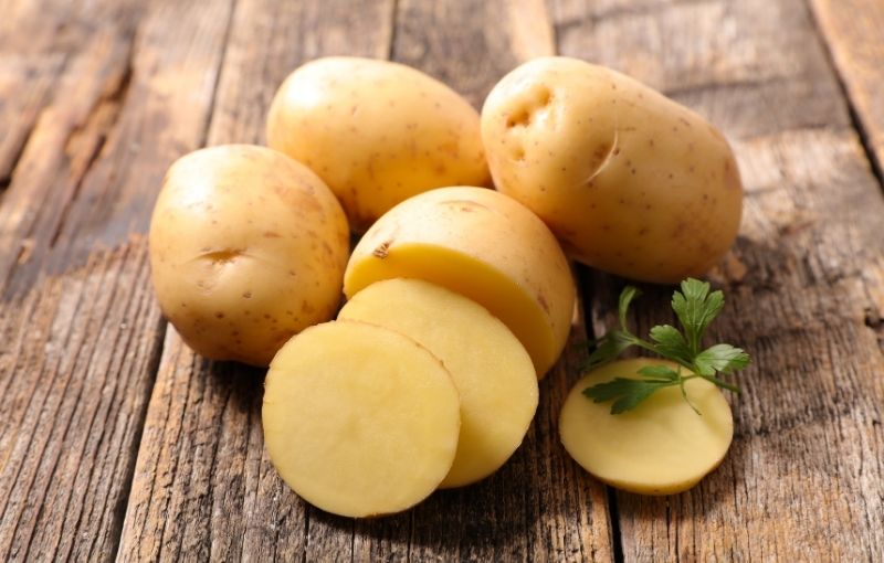 Potatoes: Maris Piper / Caesar
